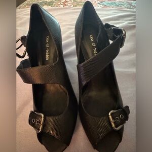 Casa Di Torino Black Genuine Leather Textured Sandals Size 8M New Without Box
